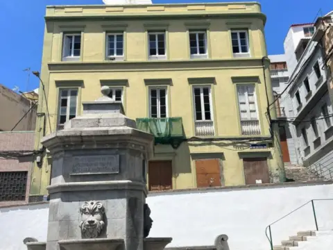 Piso en calle Domingo Guerra del Río, 3