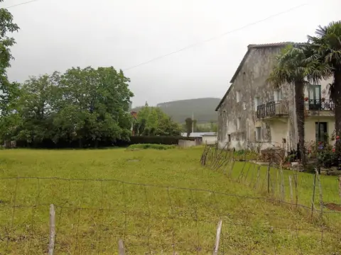 Terreno en Renedo