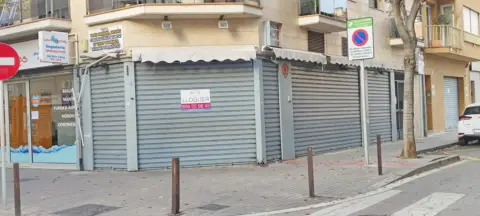Local comercial en Carrer d'Àngel Guimerà