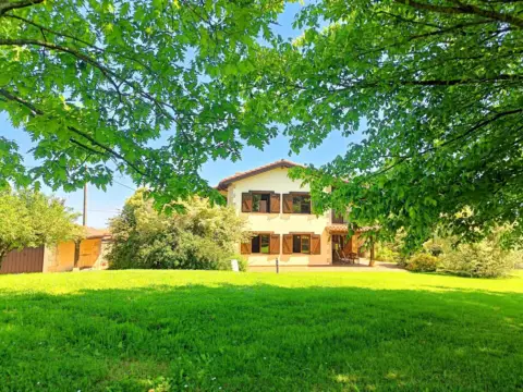 Casa en Revilla de Camargo