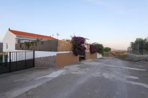 Finca rústica en calle Albuñuelas