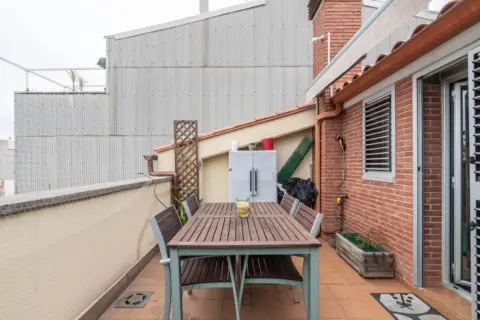 Dúplex en Carrer Ample