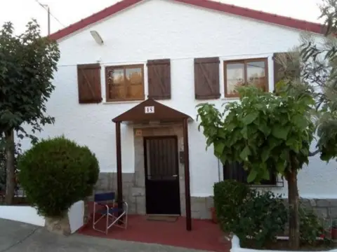 Casa a Aldeanueva de La Sierra