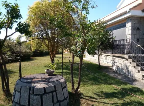 Chalet en Castellanos de Villiquera