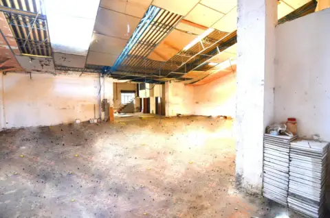 Nave industrial en Puente Ladrillo-Toreses