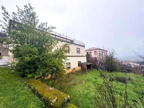 Casa en Ledrada