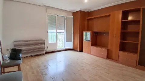Piso en La Salle - Vistahermosa