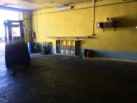 Nave industrial en P.I los Villares