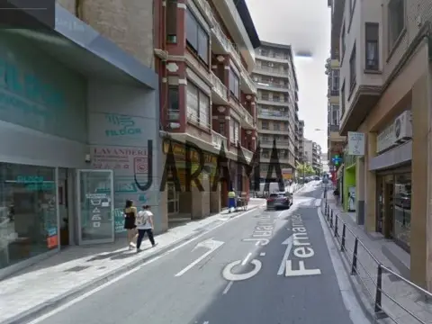 Casa adosada en Centro