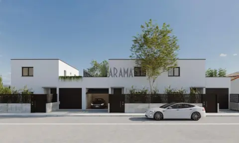 Casa adosada en Pueblos