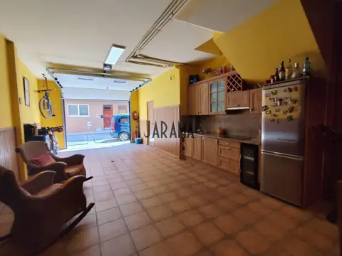 Casa adosada en Centro