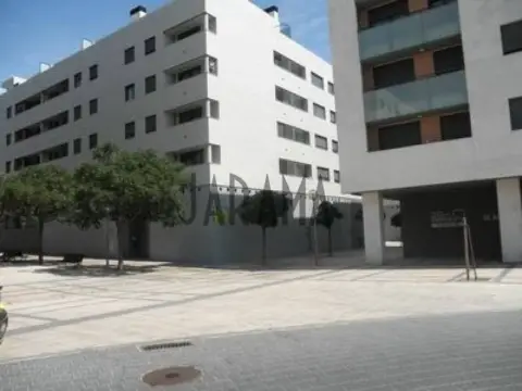 Local comercial en Instituto