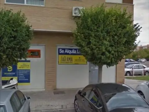 Local comercial en Elola