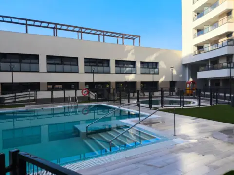 Piso en Avenida de las Ciencias, 23