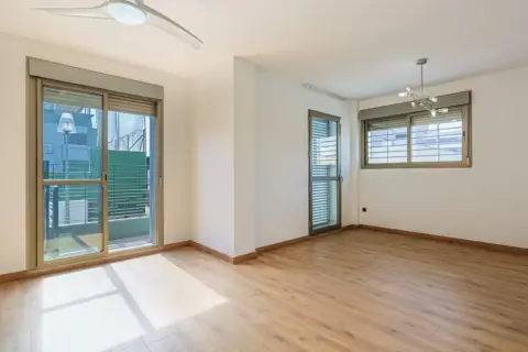 Casa pareada en calle Vía Aurelia