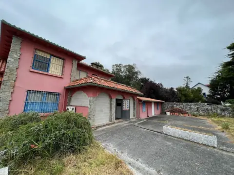 Local comercial en calle Lugar Nelle, nº 19