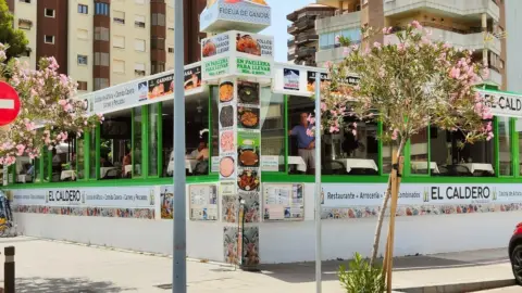 Local comercial en Avenida del Norte, 5