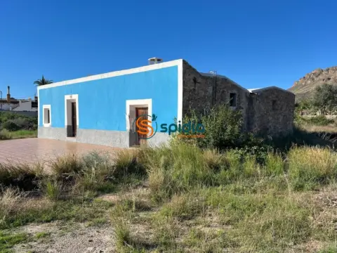 Casa en El Cocon-Jaravia