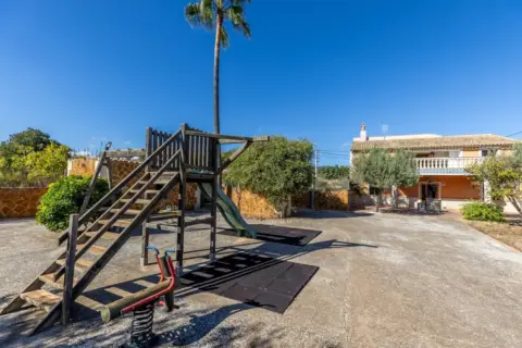 Chalet en calle Poligono 8