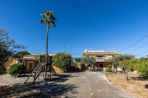 Chalet en calle Poligono 8