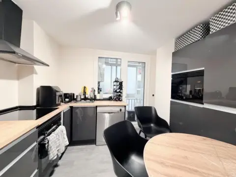 Piso en Avenida de Santa Eugenia