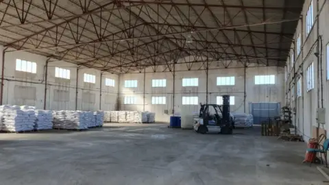 Nave industrial en Poligono La Polvorista