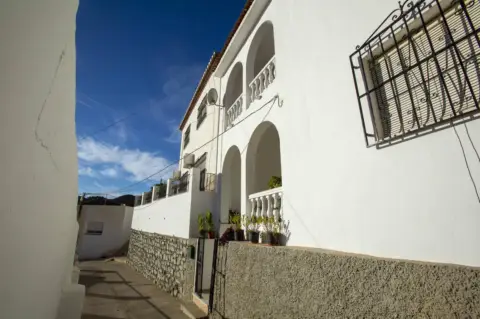 Chalet en calle Alta