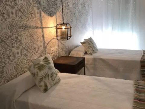 Piso en calle Montaño