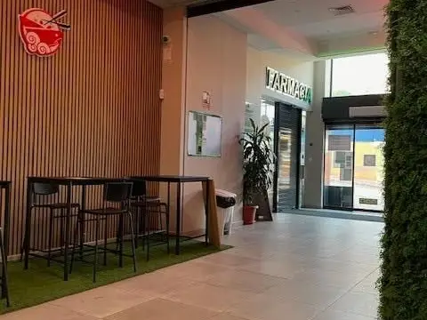 Local comercial en calle Eros