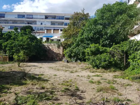 Terreno en calle de los Bancales