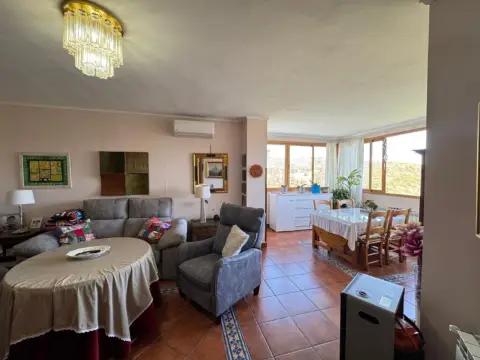 Chalet en calle Pantano Chorro, nº 22