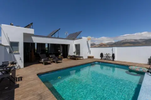 Chalet en caLLe Sierra de L Jobo, 12