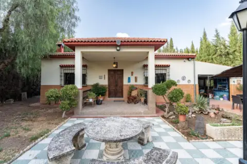 Chalet en calle Poligono 222, nº 57