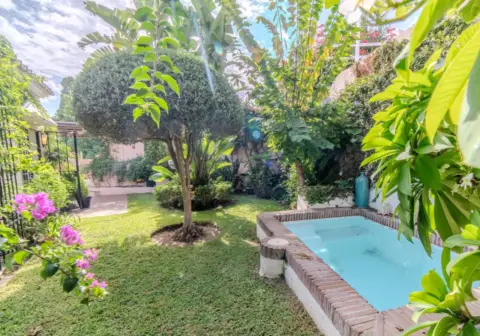 Casa en calle Montemar