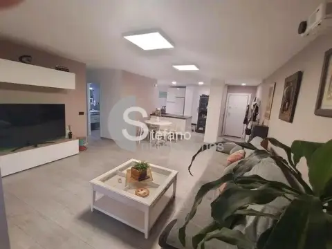 Piso en Pacífico, Las Delicias, 2 Habitaciones, Reformado,
