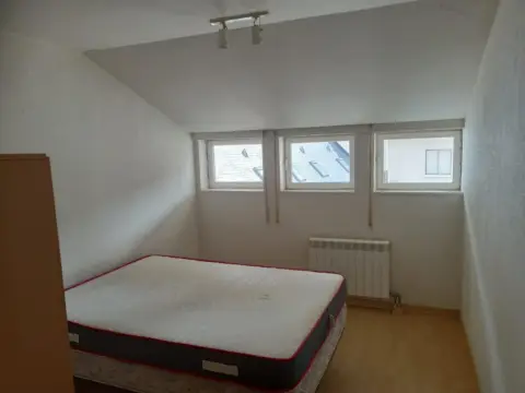 Dúplex en calle Jacetania