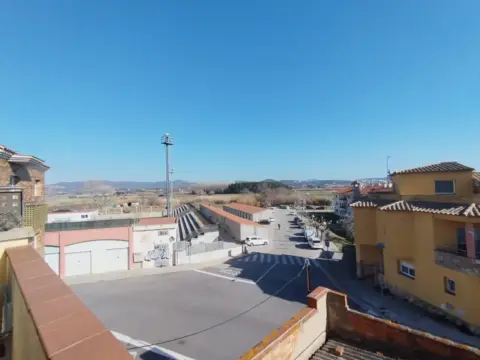 Casa adosada en Otras Zonas