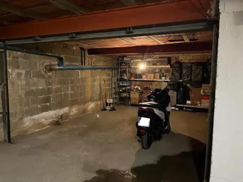 Garage in C/ Esglesia