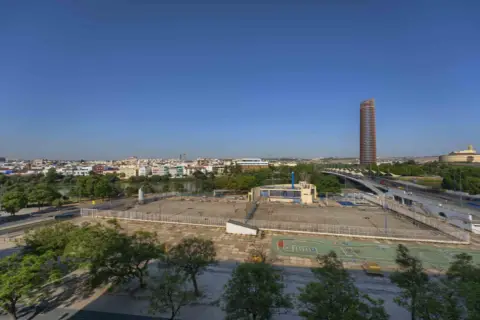 Piso en calle Radio Sevilla