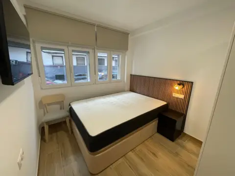 Habitación en calle del Pilar, 5