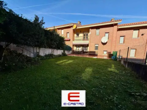 Chalet en calle Barrio Brazomar, nº 68