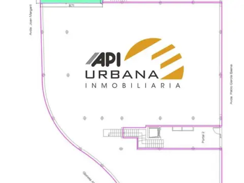 Local comercial en Avenida de Joan Margarit