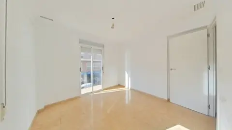 Piso en Reina Victoria-Poeta Miguel Hernández