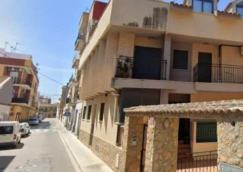 Casa adosada en calle Sant Roc, nº 11