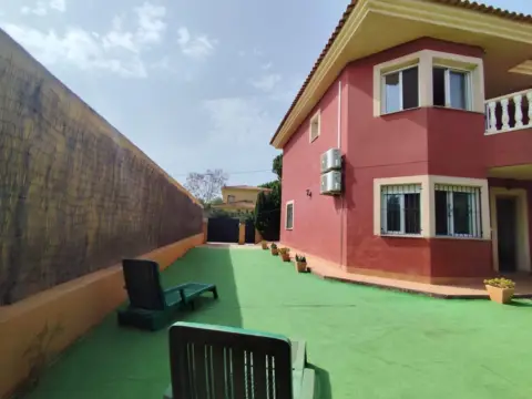 Casa en calle Dos Soles