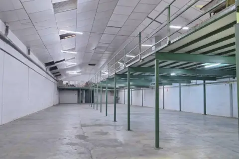 Nave industrial en Carrer del Riu Vinalopó