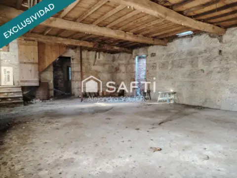 Casa rústica en Amoedo