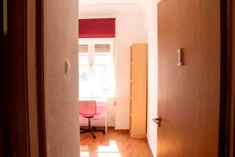 Habitación en calle de Peris Brell