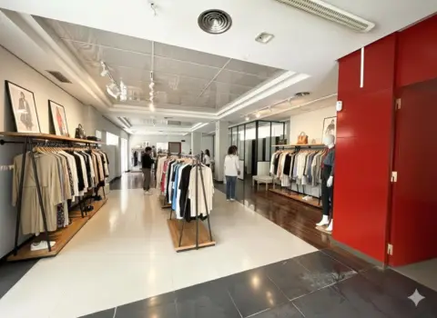 Local comercial en calle de Arteagabeitia
