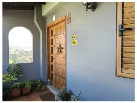 Casa pareada en Lugar el Santísimo, 8